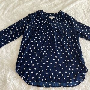 Liz Claiborne top L blue with white polka dots